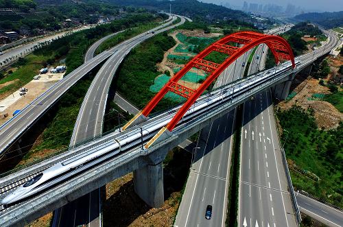 書(shū)寫&ldquo;立體交通&rdquo;新篇章--&ldquo;十二五&rdquo;交通基礎(chǔ)設(shè)施建設(shè)發(fā)展綜述