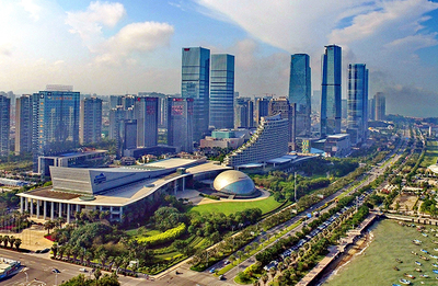 三十五載特區(qū)風(fēng)華正茂，廈門再啟新程譜華章